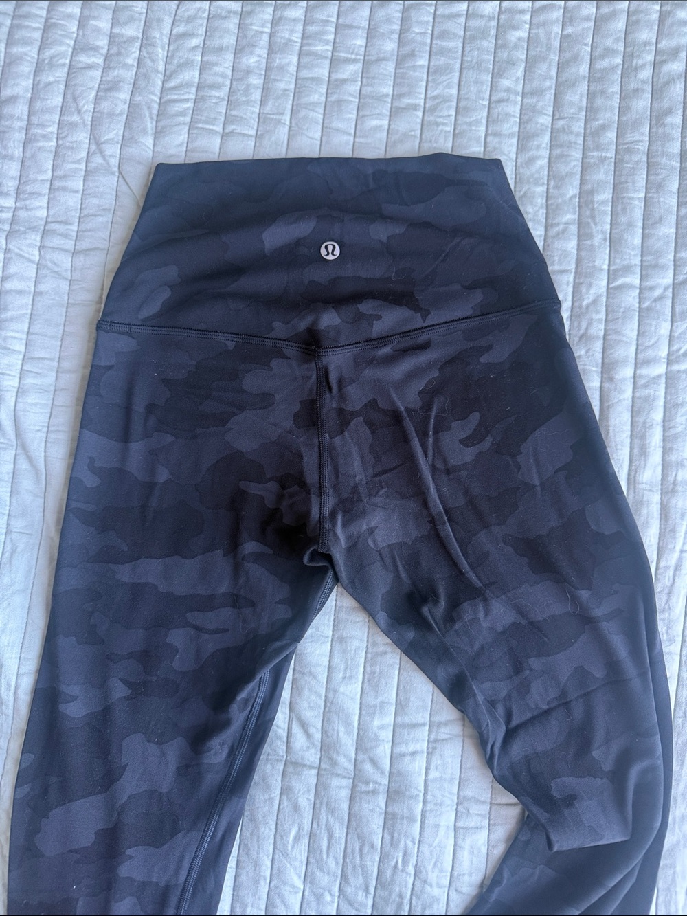 Lululemon align leggings 25” - Picture 2 of 4